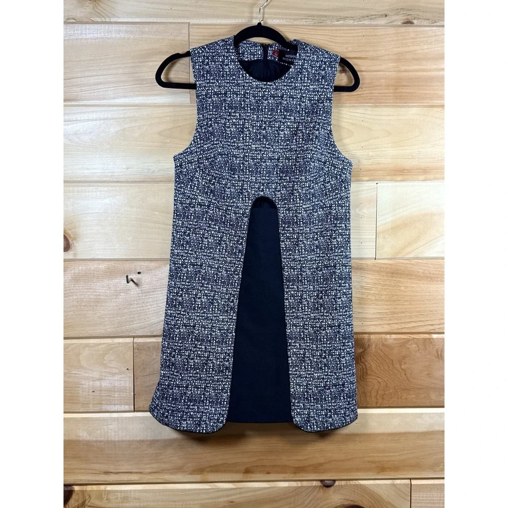 MISHA NONOO Crew Neck Mini Tweed Middle Cut Out Women's 6 Black & White
